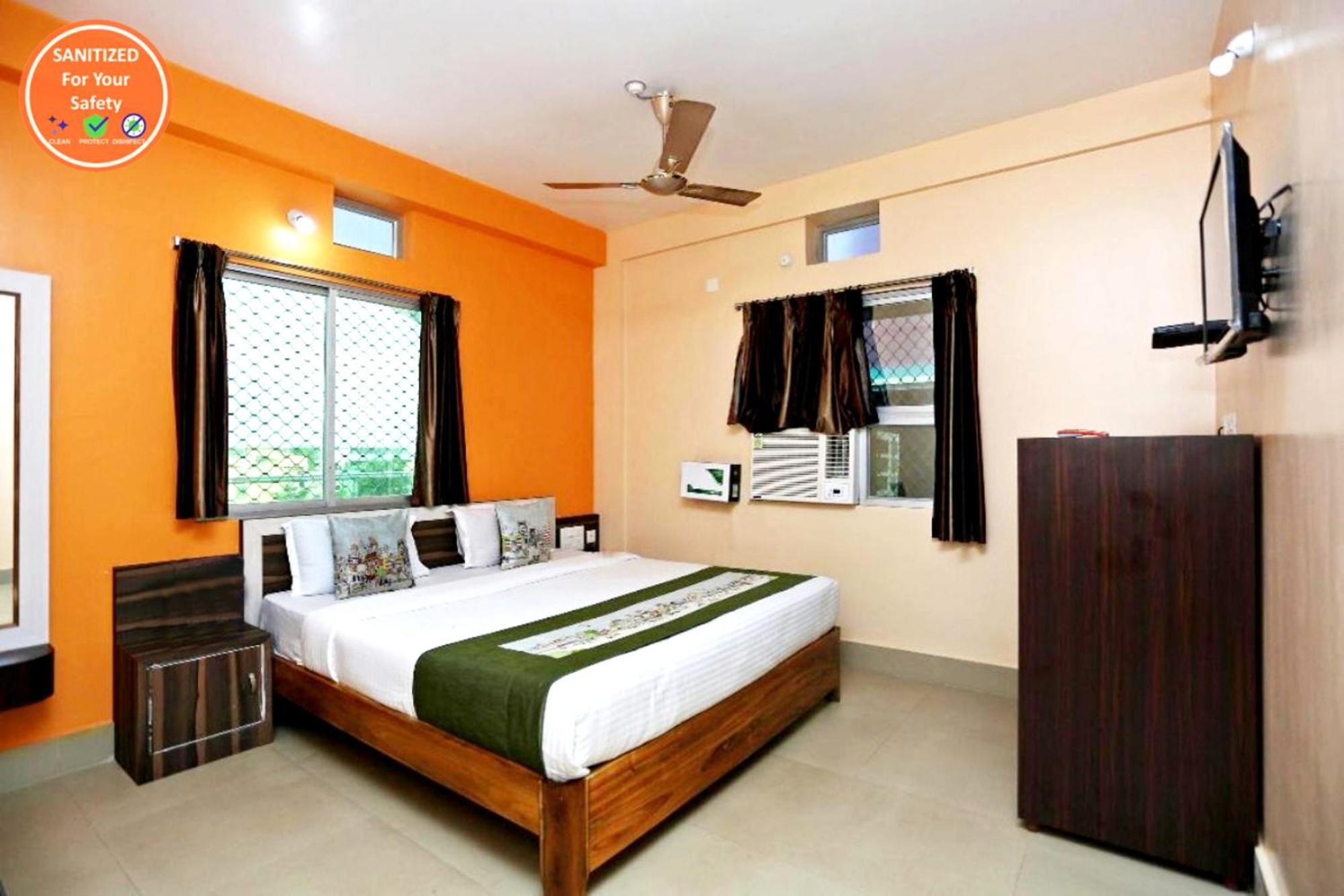 Goroomgo Krishna Residency Puri Near Sea Beach - Spacious Room With Excellent Service Awarded - Best Seller ภายนอก รูปภาพ