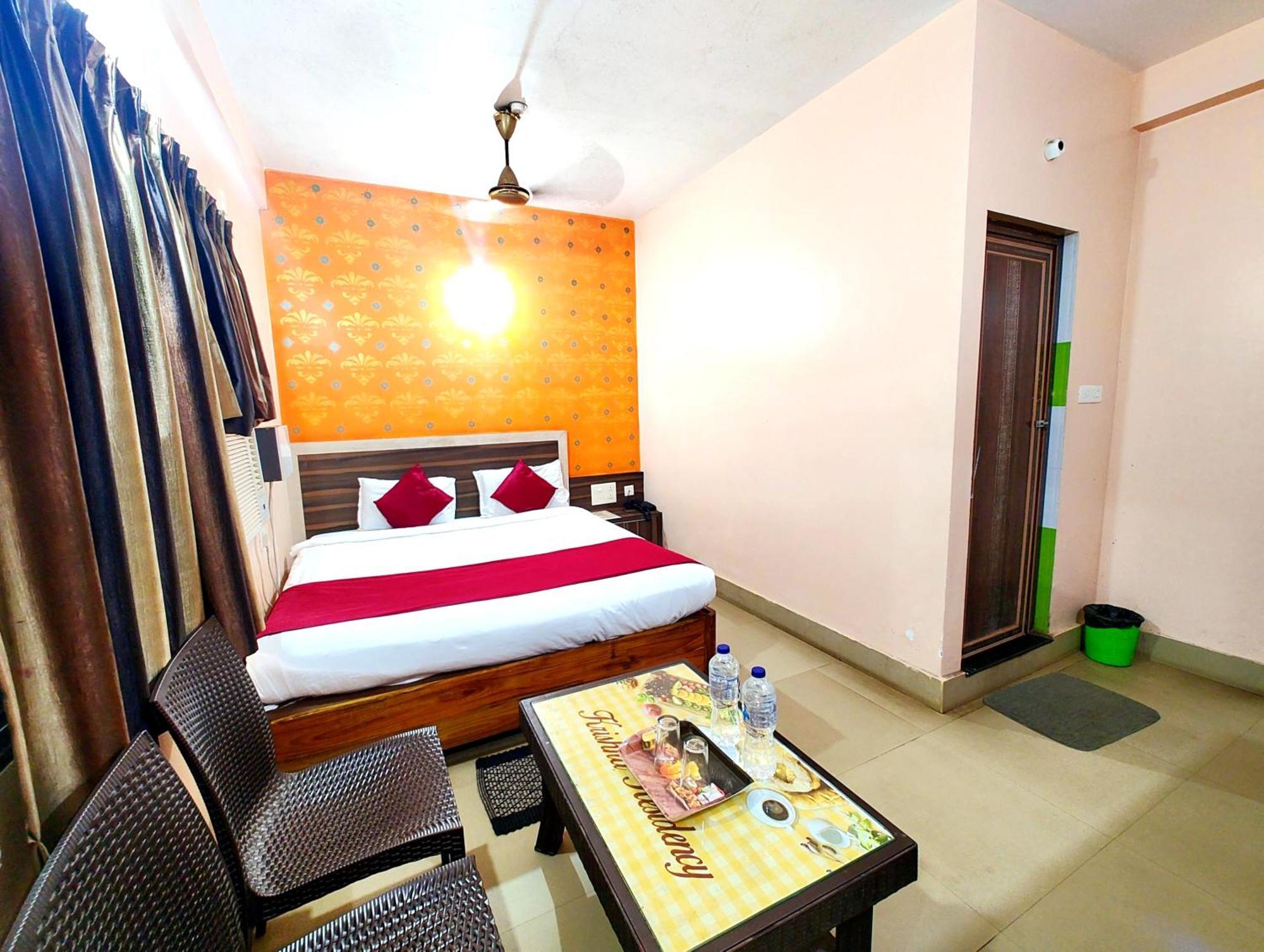 Goroomgo Krishna Residency Puri Near Sea Beach - Spacious Room With Excellent Service Awarded - Best Seller ภายนอก รูปภาพ