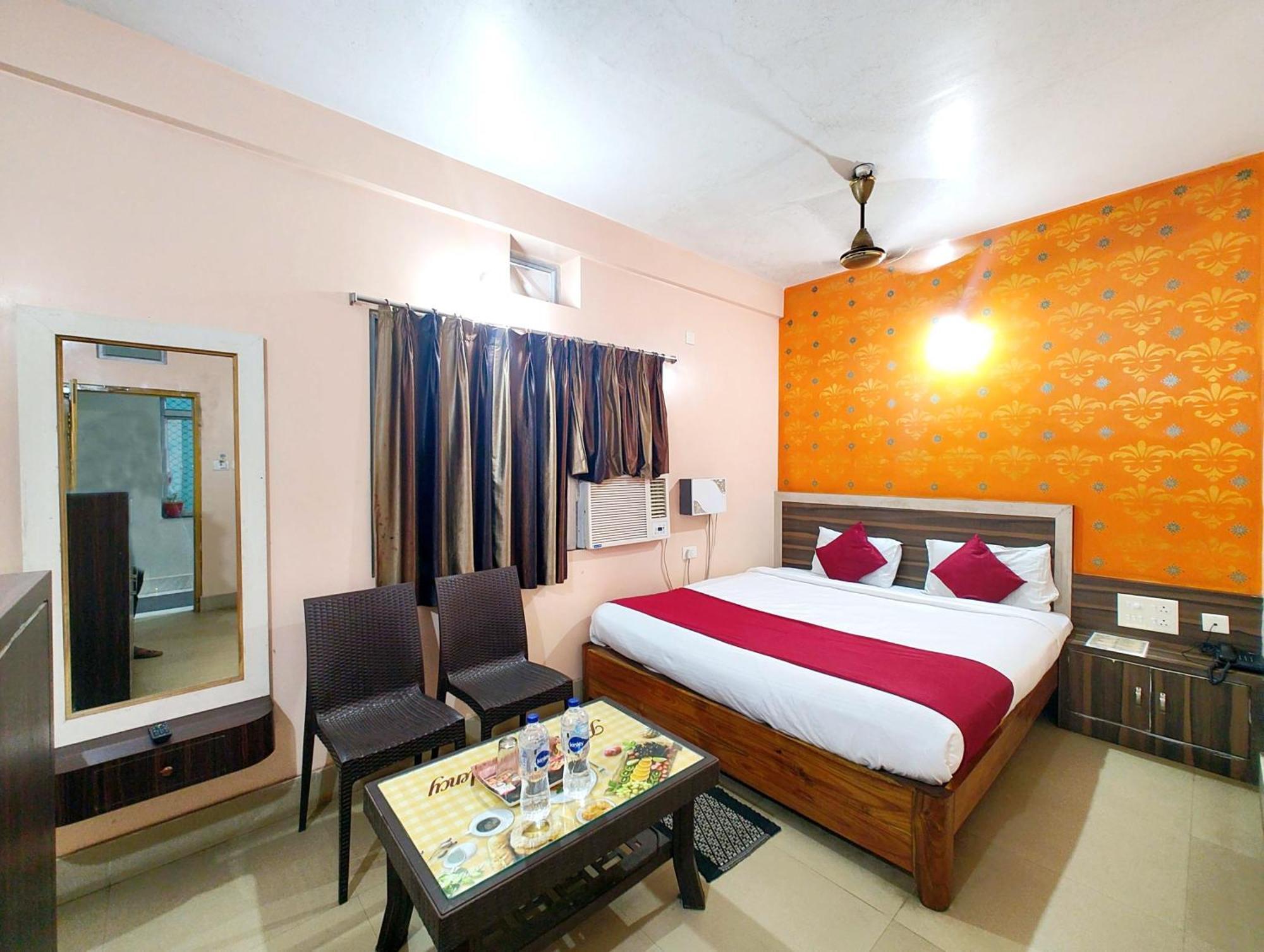 Goroomgo Krishna Residency Puri Near Sea Beach - Spacious Room With Excellent Service Awarded - Best Seller ภายนอก รูปภาพ