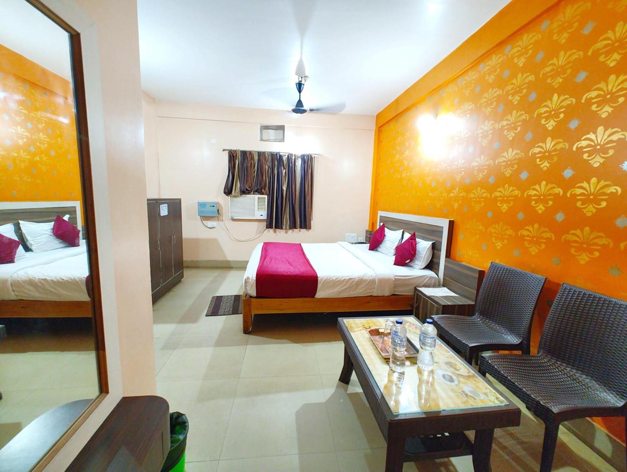 Goroomgo Krishna Residency Puri Near Sea Beach - Spacious Room With Excellent Service Awarded - Best Seller ภายนอก รูปภาพ