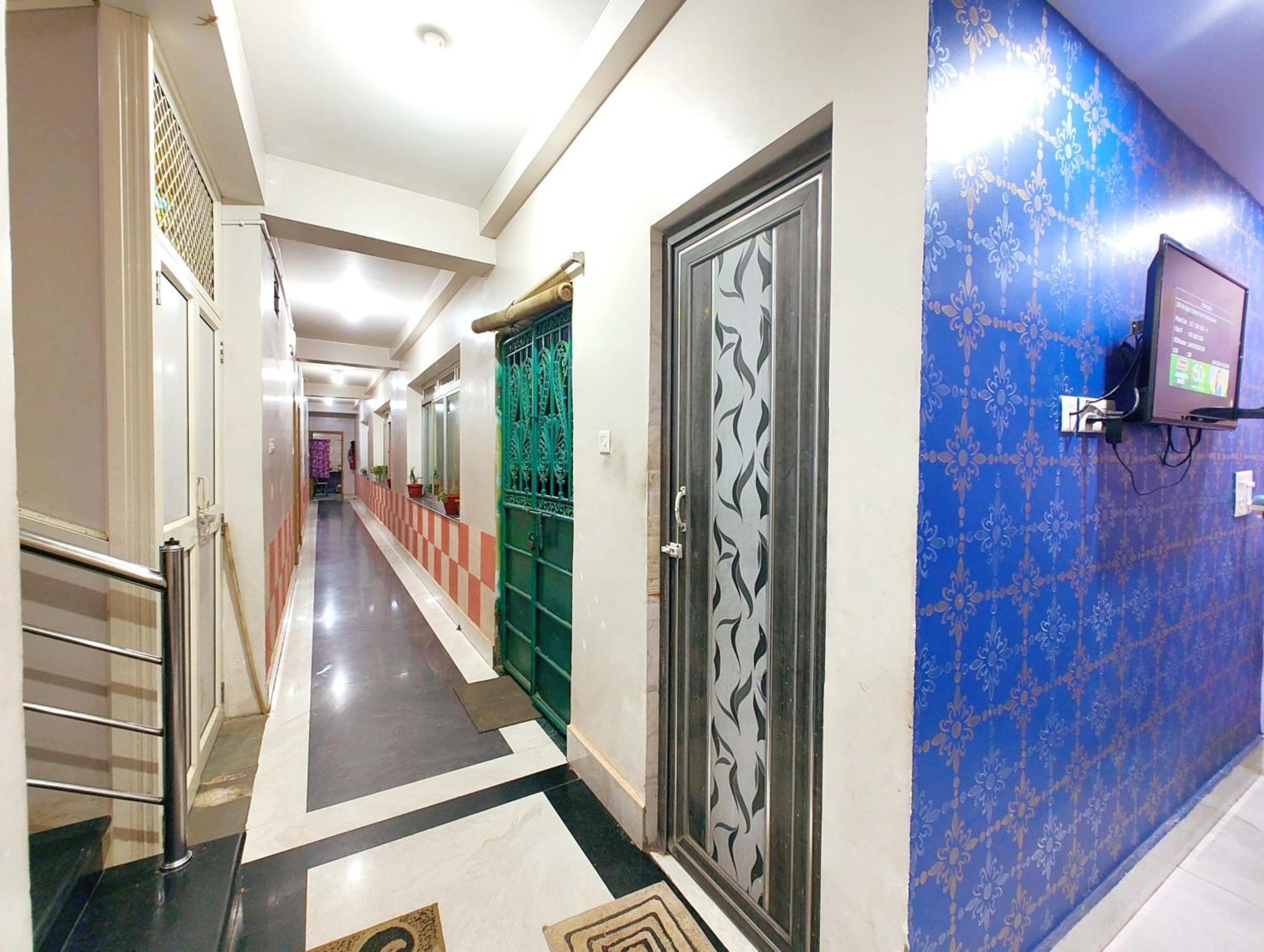 Goroomgo Krishna Residency Puri Near Sea Beach - Spacious Room With Excellent Service Awarded - Best Seller ภายนอก รูปภาพ