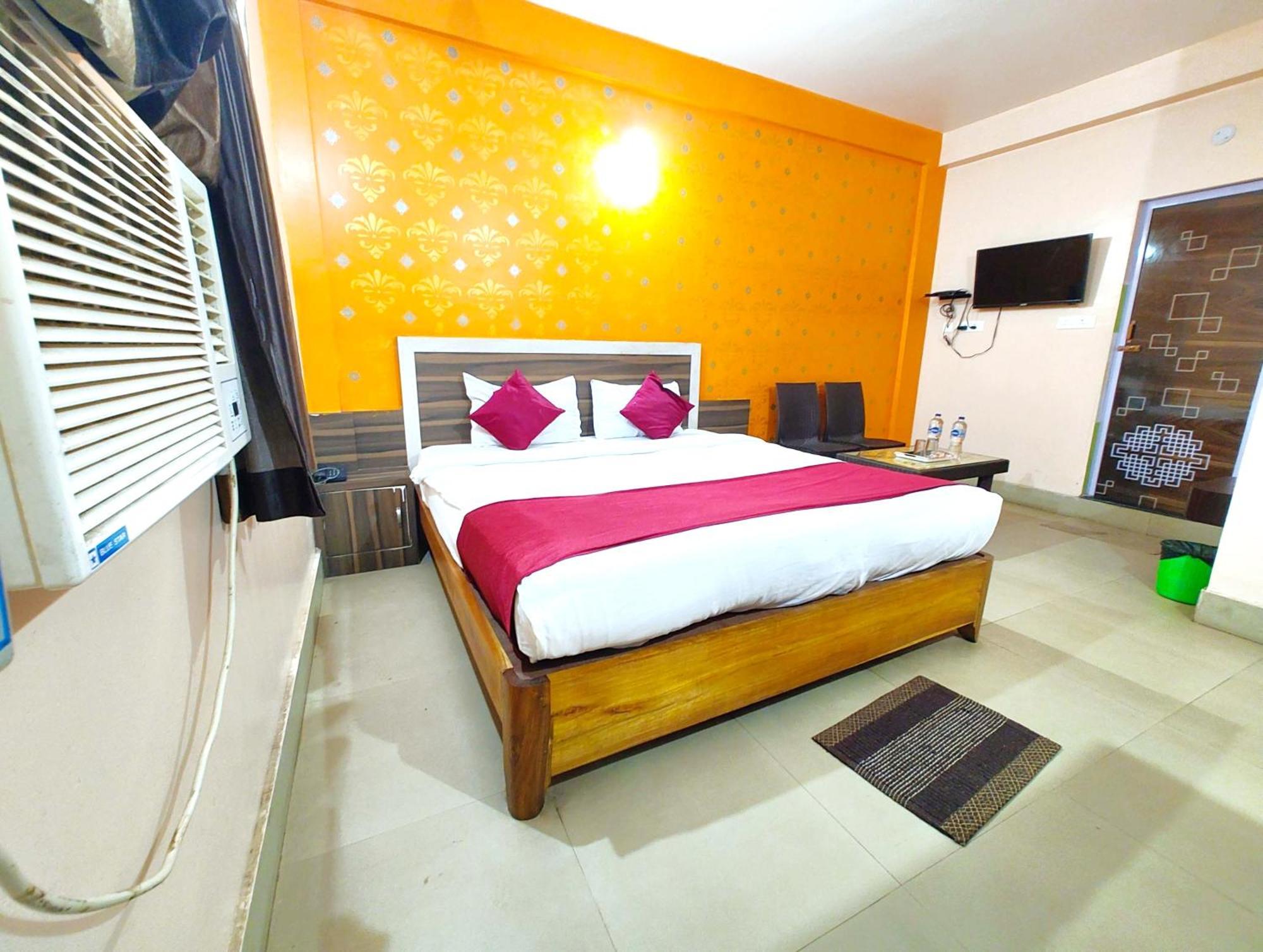 Goroomgo Krishna Residency Puri Near Sea Beach - Spacious Room With Excellent Service Awarded - Best Seller ภายนอก รูปภาพ